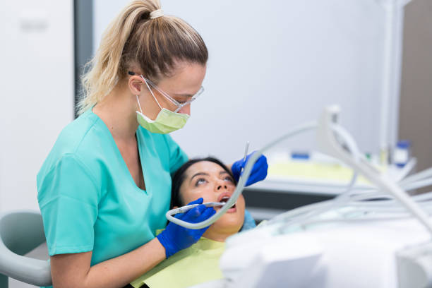 Best Emergency Tooth Extraction in Ina, IL